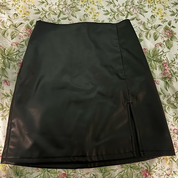 H&M Dresses & Skirts - Black Faux Leather Skirt- 0